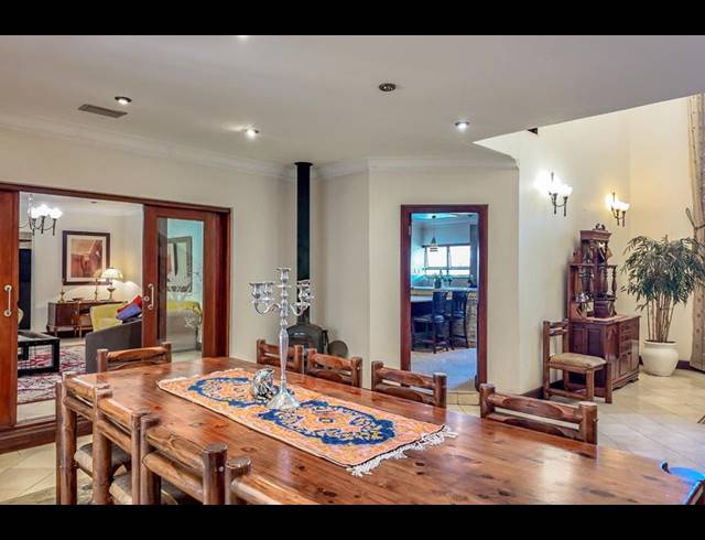 5 BEDROOM HOUSE FOR SALE IN MIDSTREAM ESTATE